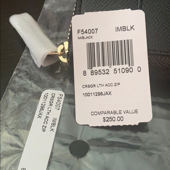 Black Coach zip accordion wallet - Picture 2 of 6